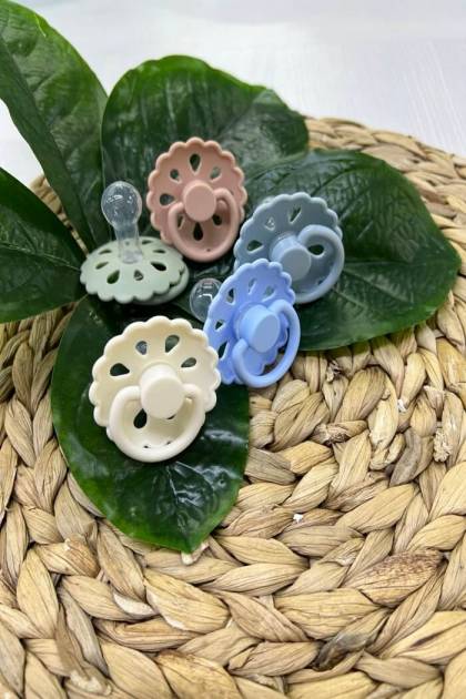 Соска Силикон  0+ (Цвет: Черный)