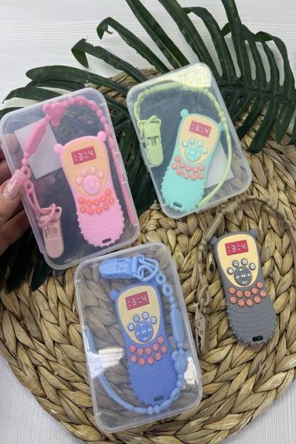 Прорезыватель грызунок  Телефон в футляре (Цвет: Серый)