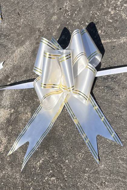 Бант средний Белый